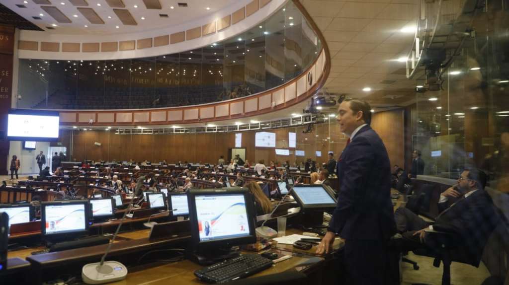 Inició primer debate de nuevas reformas tributarias