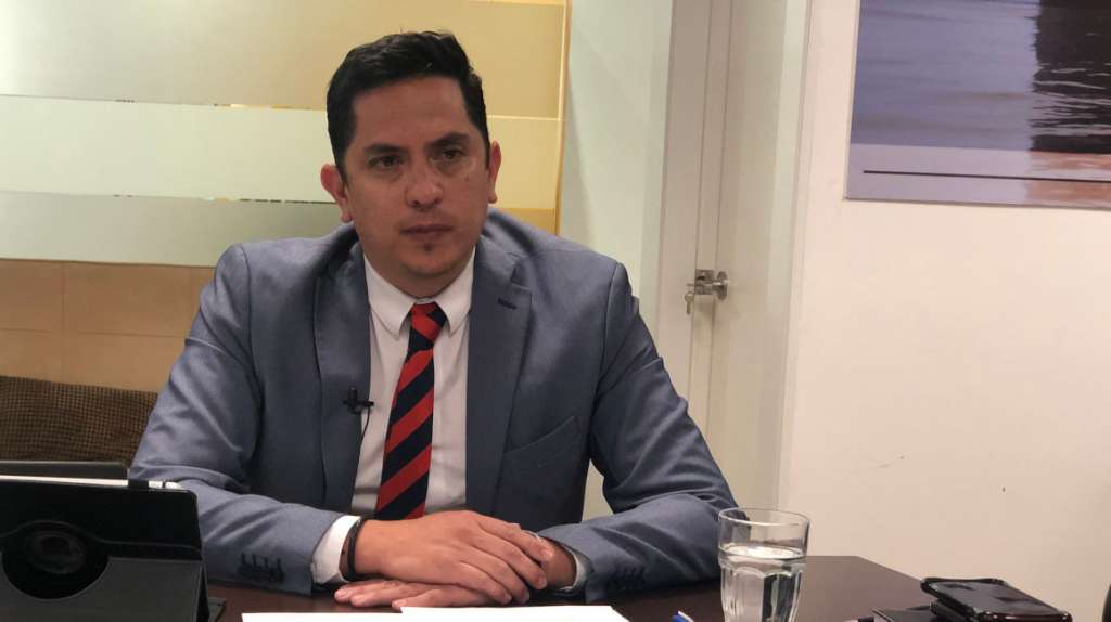 Renuncia presidente de Coordinadora de Empresas Públicas