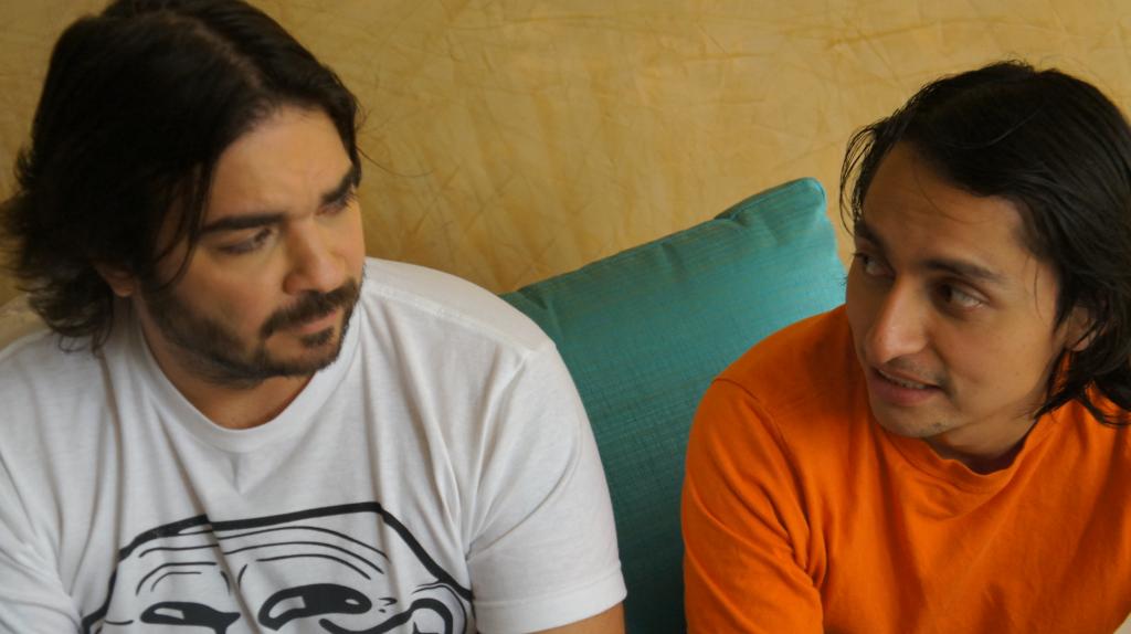 Vea el tras cámaras de Enchufe Tv