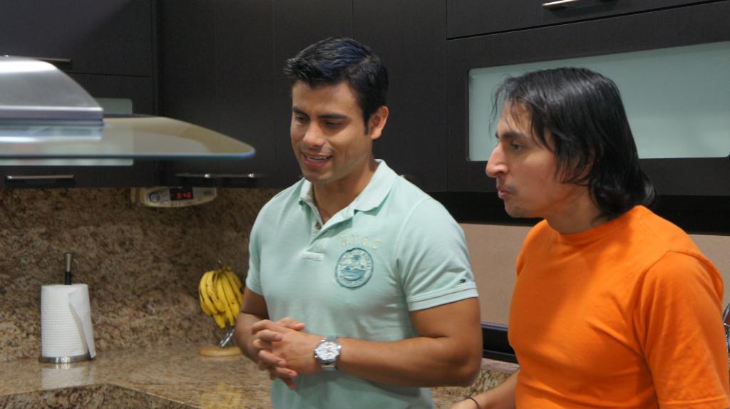 Vea el tras cámaras de Enchufe Tv