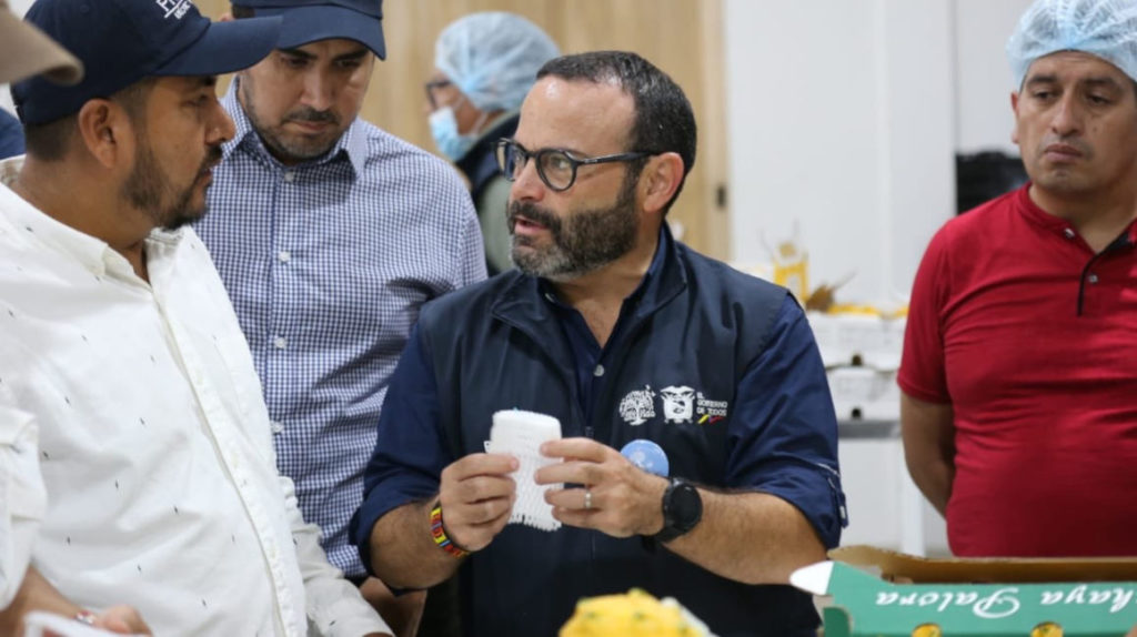 Jorge Wated asume la dirección del IESS