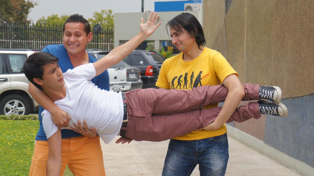 Vea el tras cámaras de Enchufe Tv