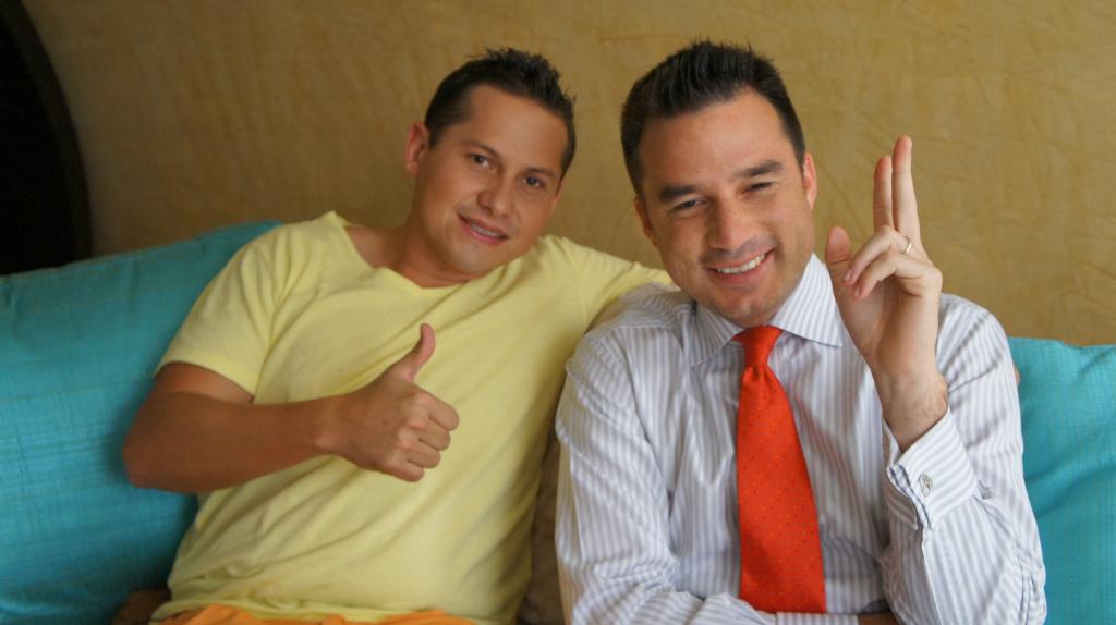 Vea el tras cámaras de Enchufe Tv