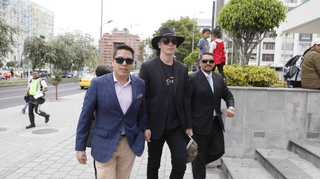 Defensa de Bini analiza acciones por prueba filtrada