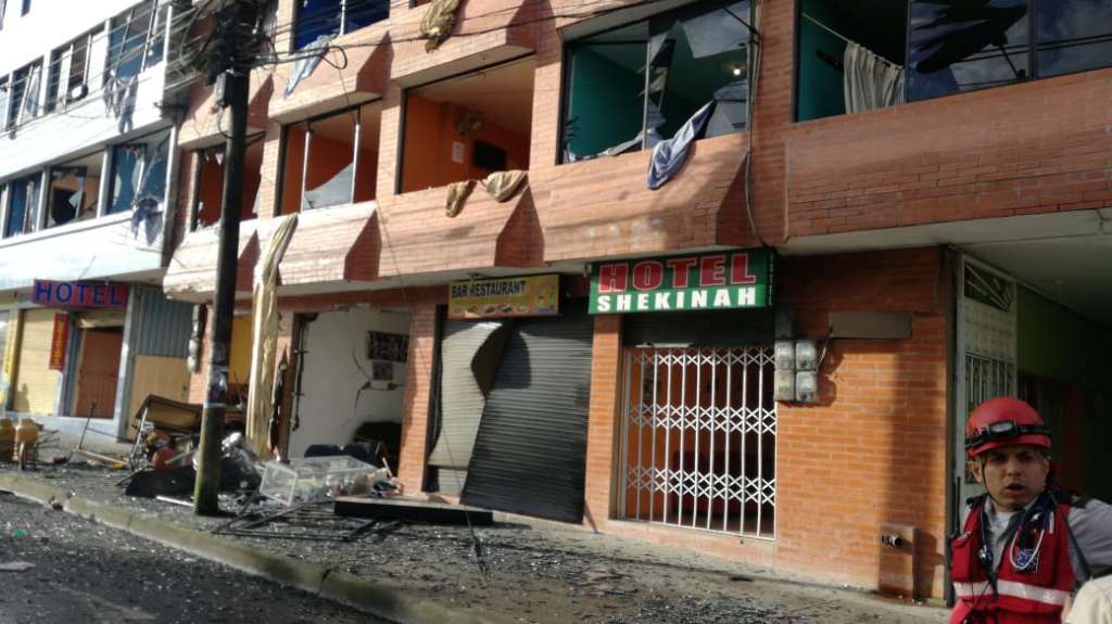 10 heridos tras explosión en Santo Domingo
