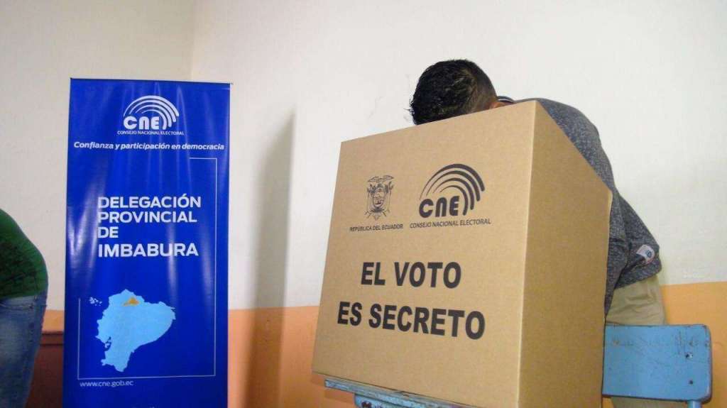 El voto nulo supera a once candidatos presidenciales juntos