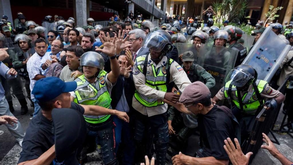 Argentina, Chile, Brasil y Uruguay condenan actos de violencia en Venezuela