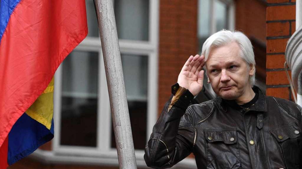 Assange es llamado por EE.UU. a testificar sobre elecciones