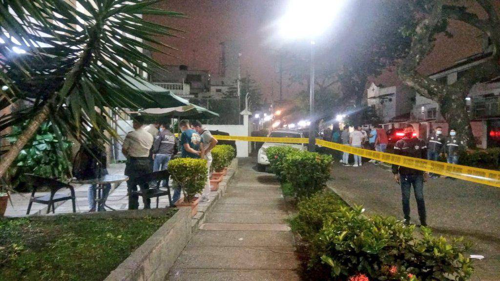 Un niño murió durante balacera entre asaltantes y policías en Guayaquil
