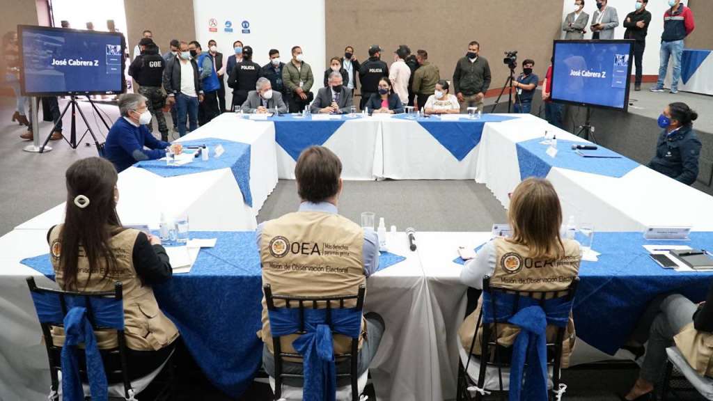 Moreno y OEA preocupados por acuerdo para definir reconteo