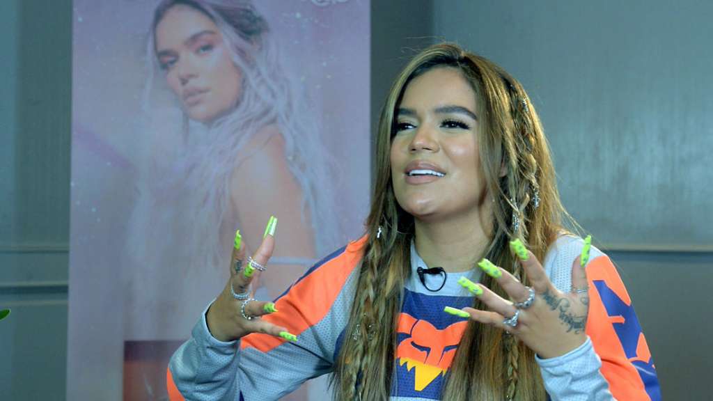 Cantante Karol G supera el coronavirus