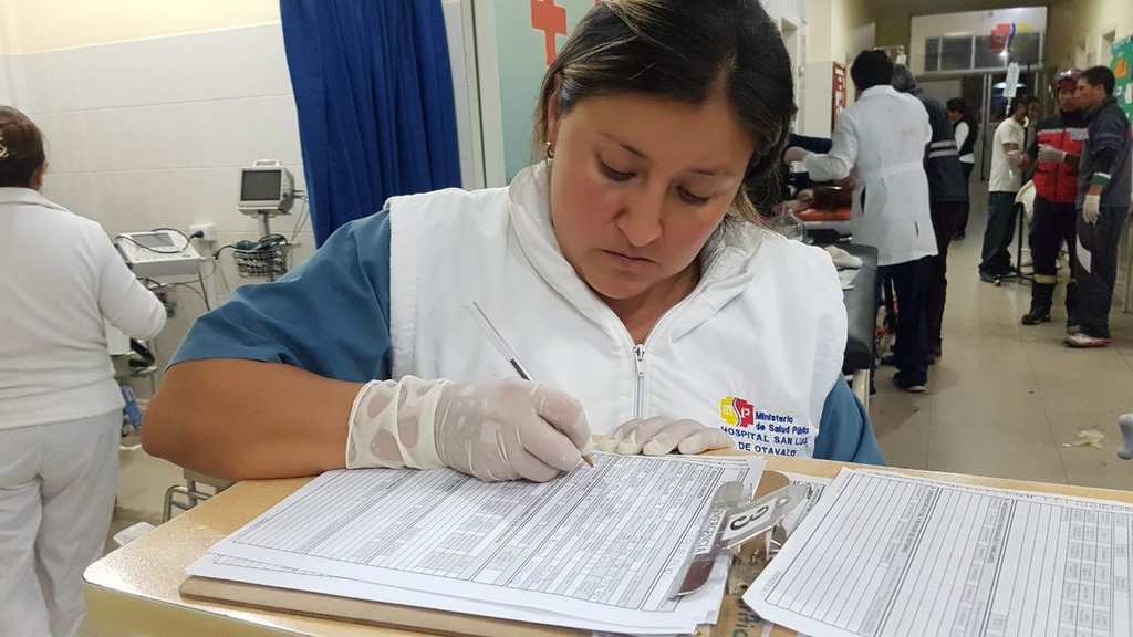 Autoridades confirman 13 fallecidos y 44 heridos por accidente en Otavalo