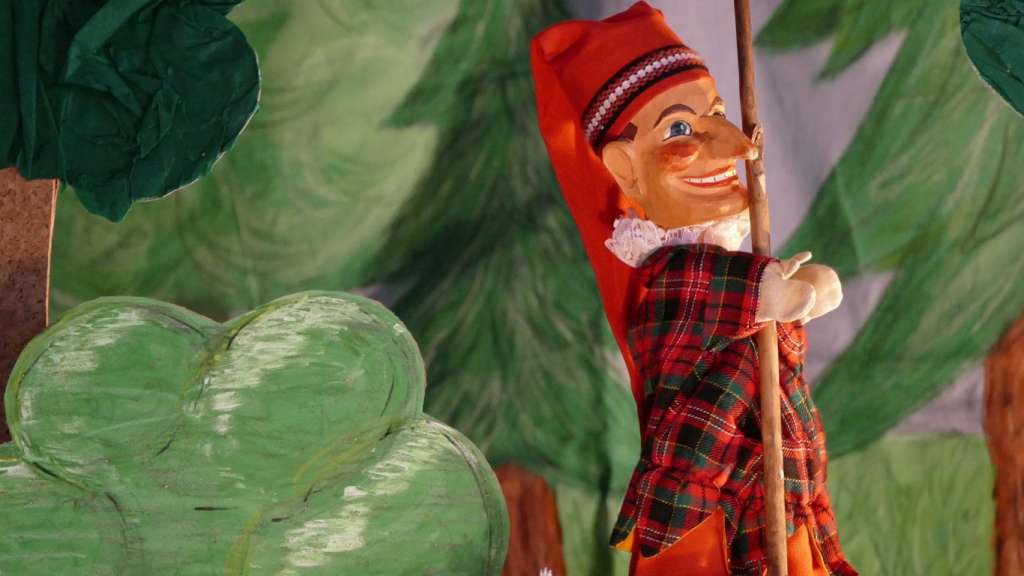 Titiritero ecuatoriano es acusado de violación