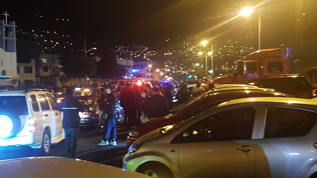 Terminó el primer día de feriado y ya se registraron aglomeraciones en varias zonas de Ecuador