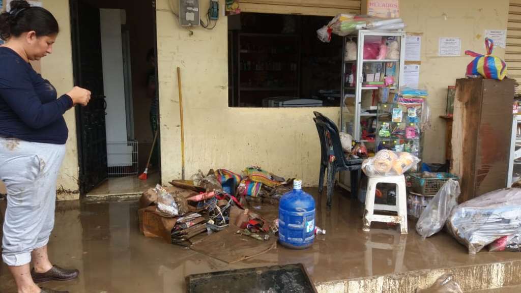 Más de 600 afectados por lluvias en Manabí