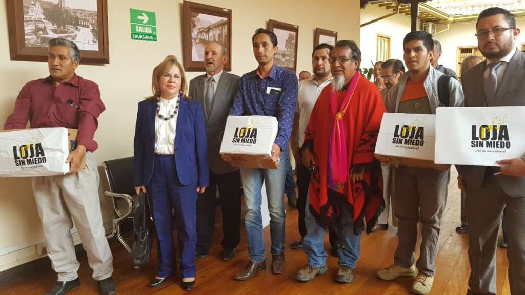Piden revocatoria del mandato del alcalde de Loja