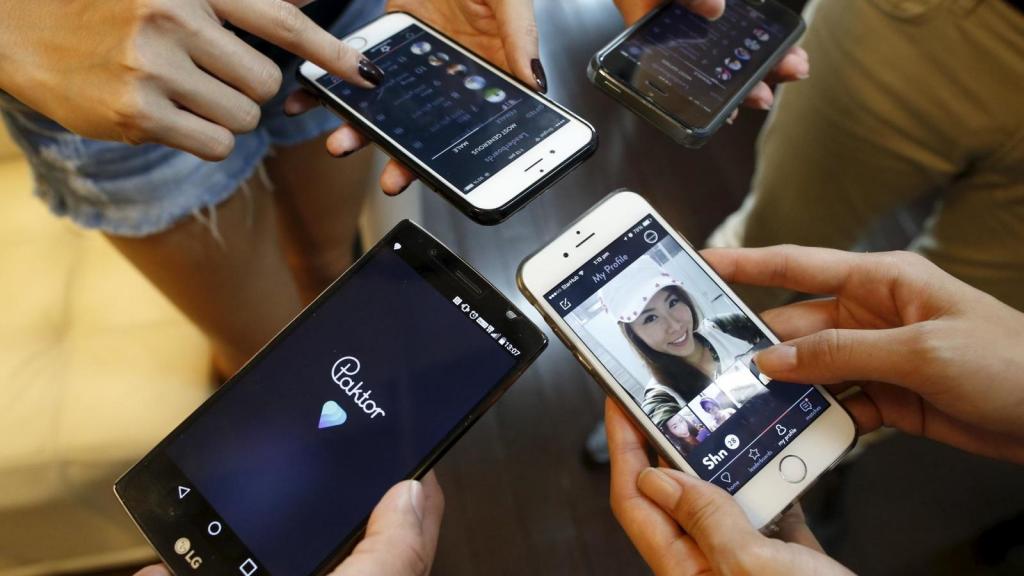 Ecuador podrá importar hasta 250 millones de dólares en celulares