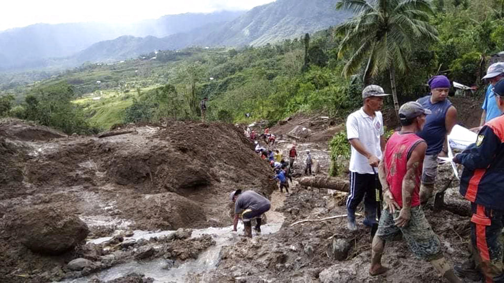 4 muertos y 19 desaparecidos por avalancha en Filipinas