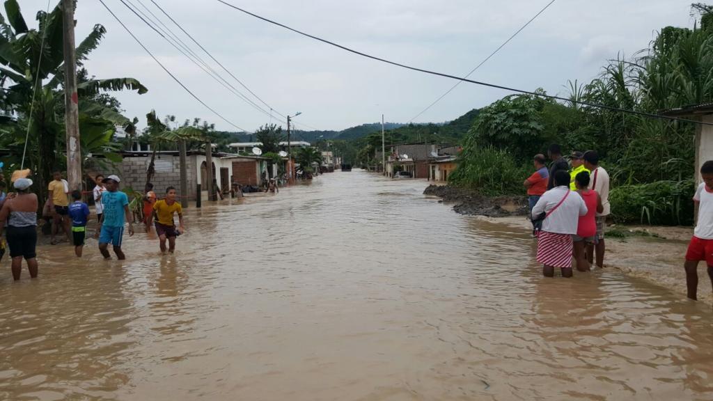 19 provincias de Ecuador en alerta naranja por intensas lluvias
