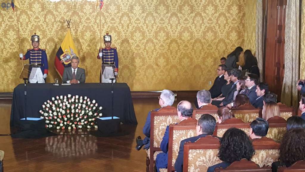 Presidente Moreno oficializa cambios en el gabinete