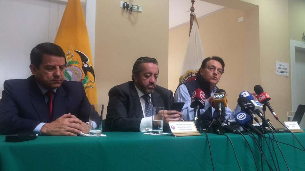 Galo Mora no declaró aportes a AP, según Villavicencio