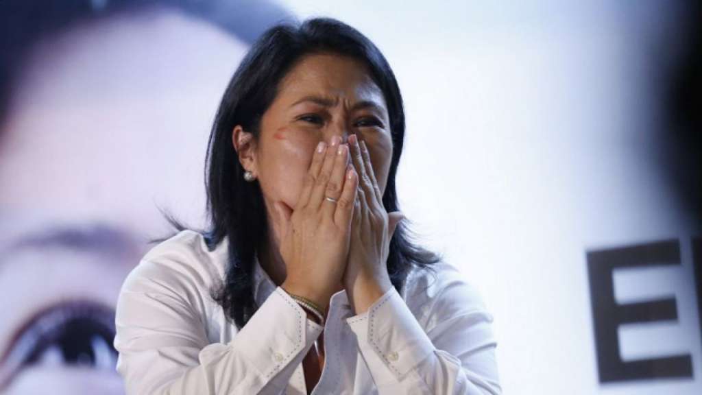 Keiko Fujimori pide compasión para su padre tras retorno a prisión