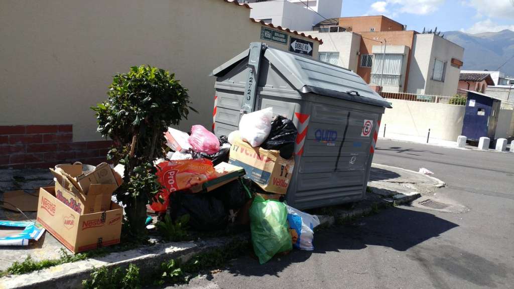 Quito: 10 de los 19 vehículos para la recolección de basura están dañados