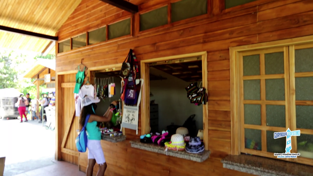 Disfruta recorriendo la Isla Santay