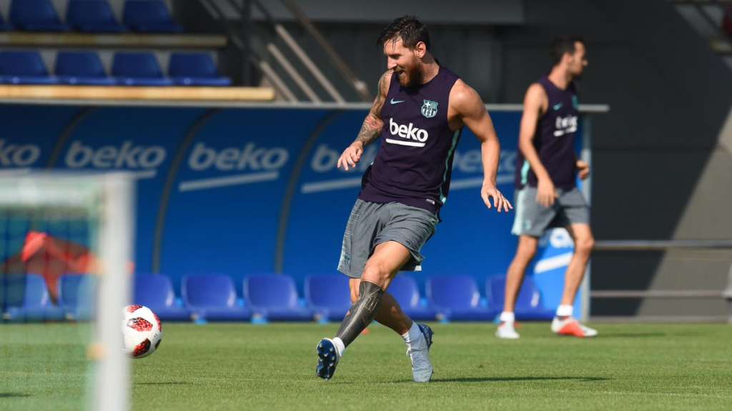Messi se &#039;afina&#039; en Barcelona de cara a la Supercopa de España