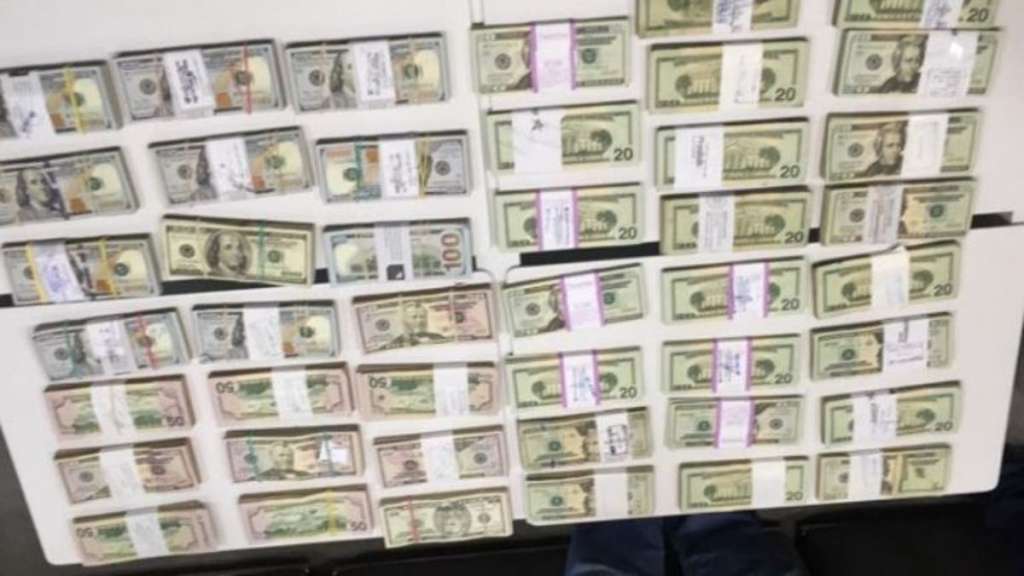 Supuestos agentes de la DEA habrían vendido insumos médicos