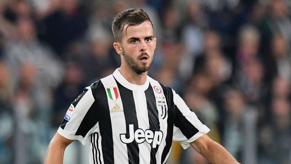 Juventus rechaza $75 millones del PSG por Pjanic