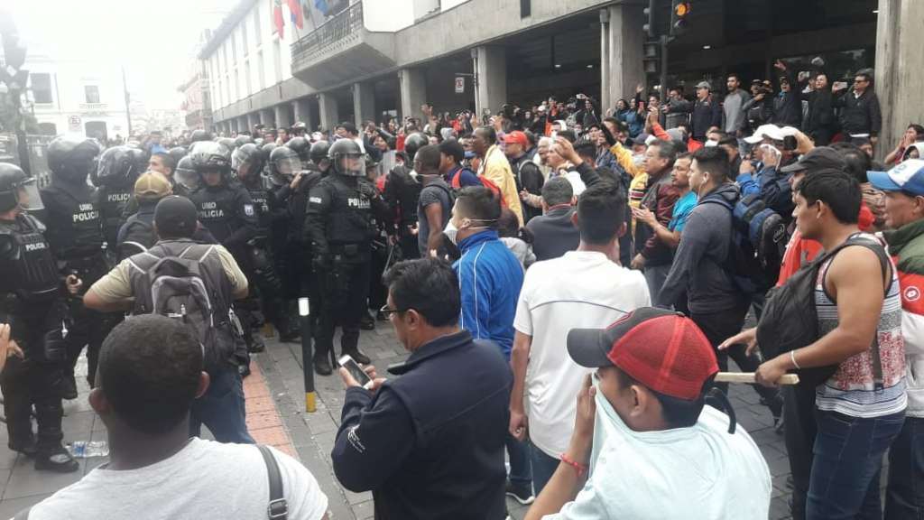 Disturbios durante protesta de extrabajadores del MSP