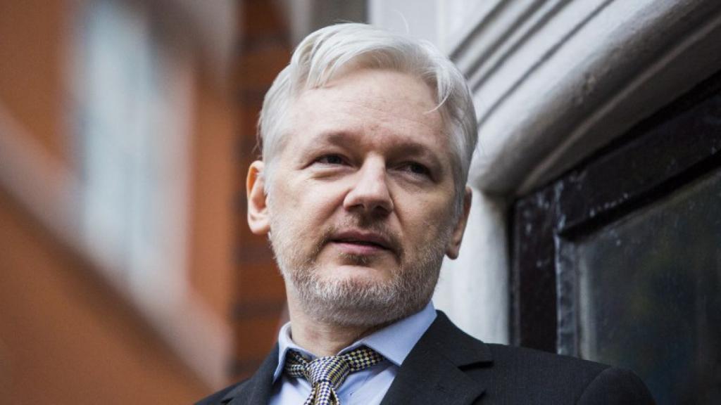 Assange rechaza informe de EE.UU. sobre injerencia electoral rusa