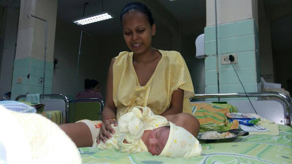 27 bebés nacieron en plena Navidad en maternidad de Guayaquil