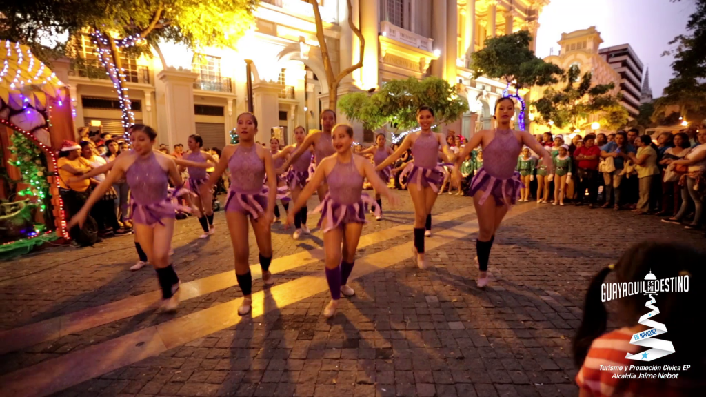Guayaquil se llena de luces esta Navidad