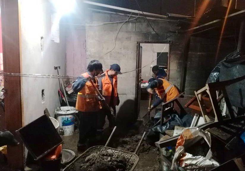 Ayuda humanitaria por deslave en la capital