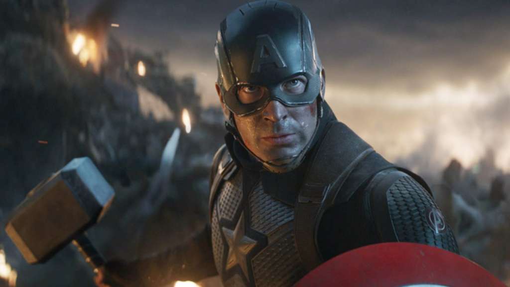 Chris Evans negocia con Marvel para regresar como Capitán América