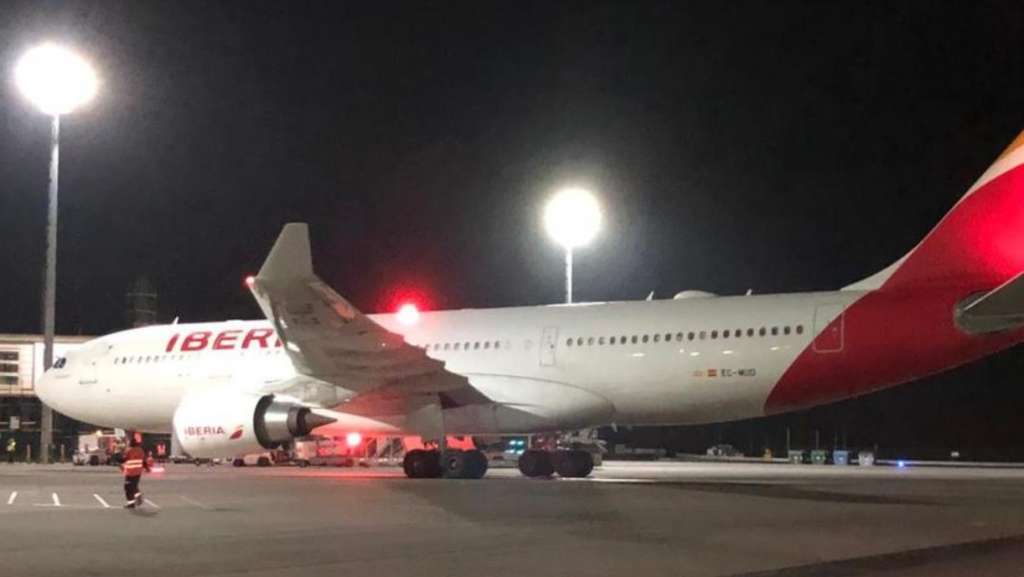 287 ecuatorianos llegan desde España en vuelo humanitario