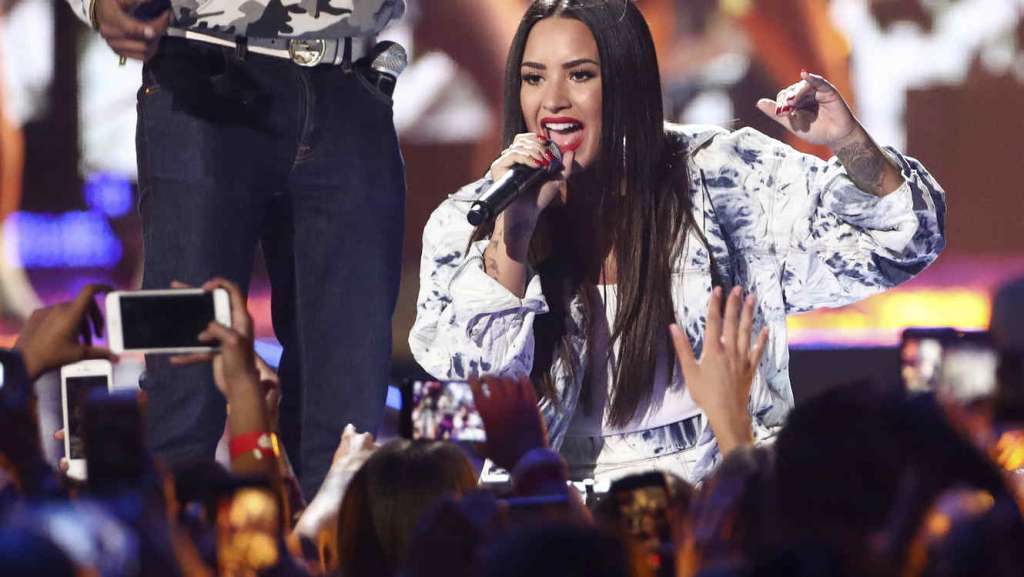Demi Lovato sufre a una semana de su hospitalización