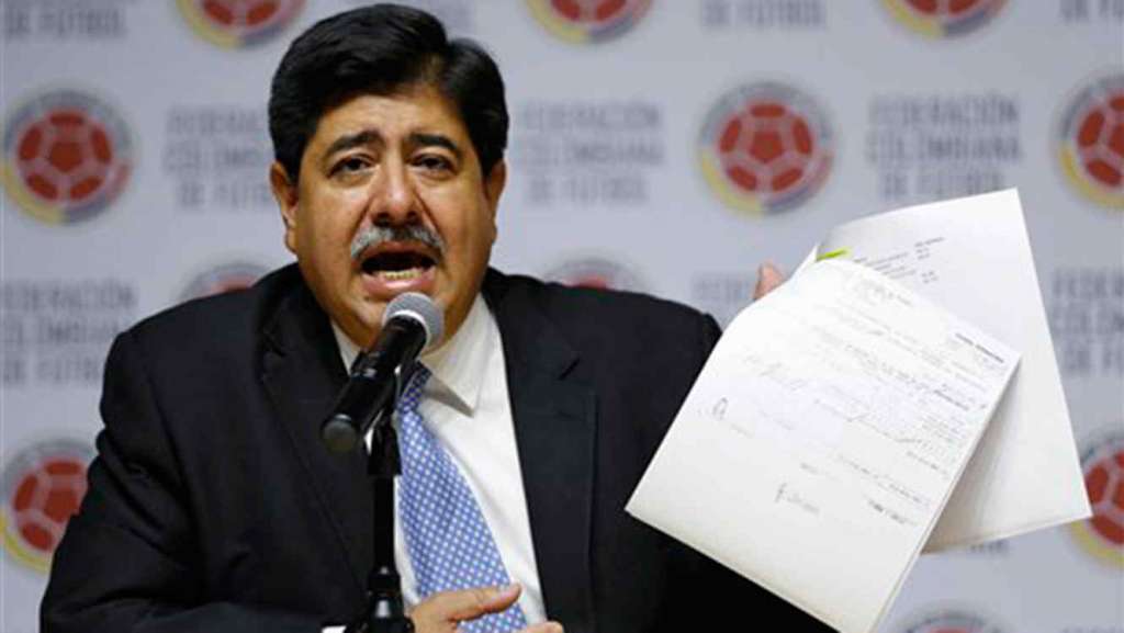 Expresidente de Federación Colombiana revela oferta de coimas en caso FIFA Gate
