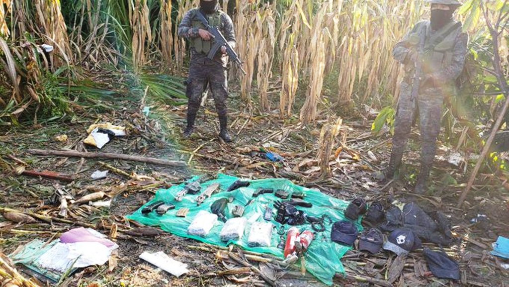 Roban avión en México y se estrellan en Guatemala