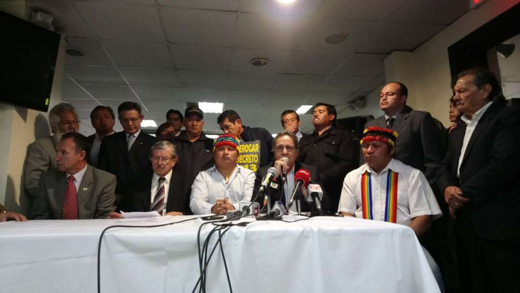 Grupos sociales respaldan al CPCCS transitorio