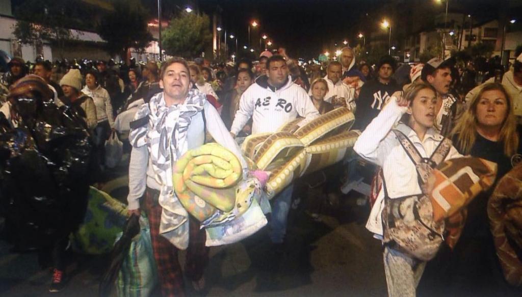 Ciudadanos cubanos se reubican en La Carolina tras ser desalojados