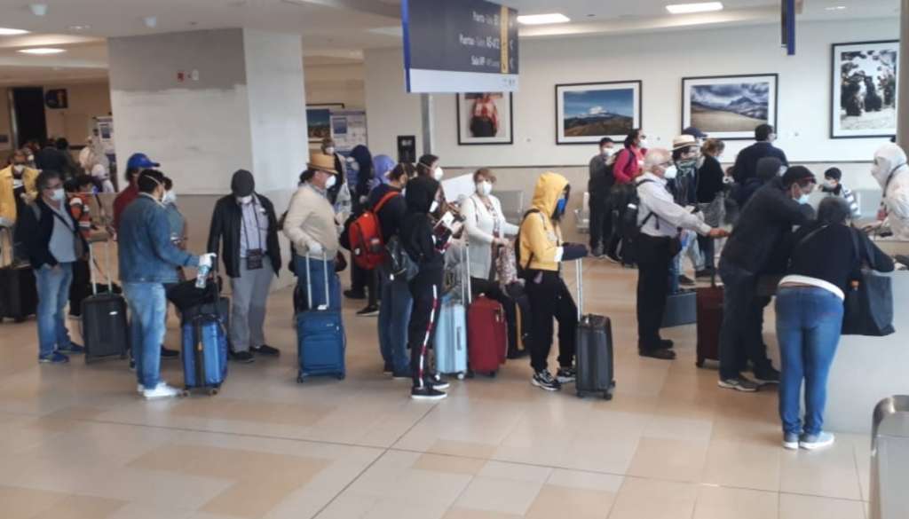 Termina cuarentena de un grupo de retornados a Quito en vuelo humanitario