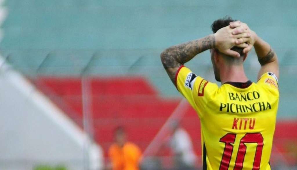 BSC cae y Emelec lo alcanza en puntos