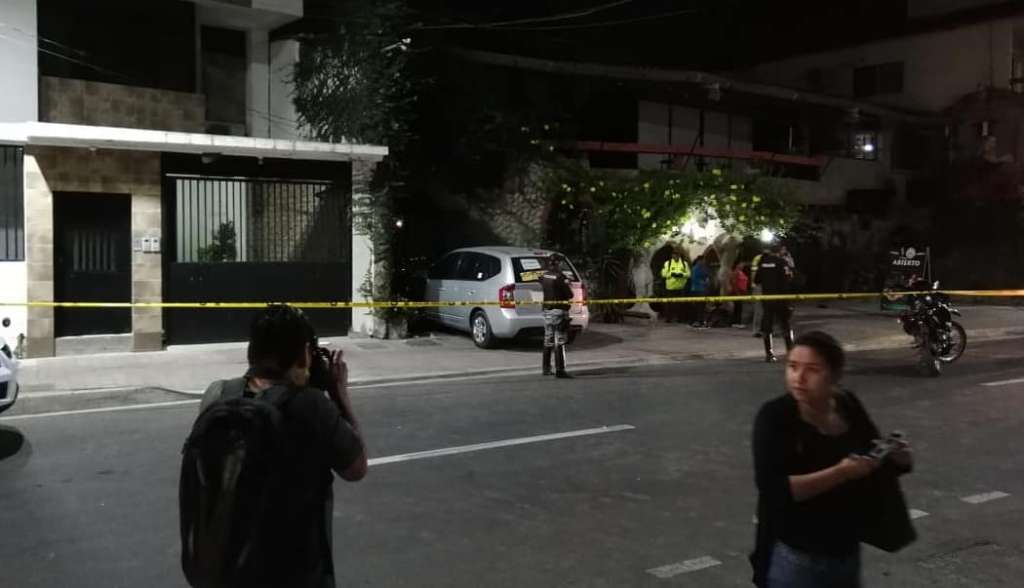 Persona con peluca disparó a una empresaria en Manta