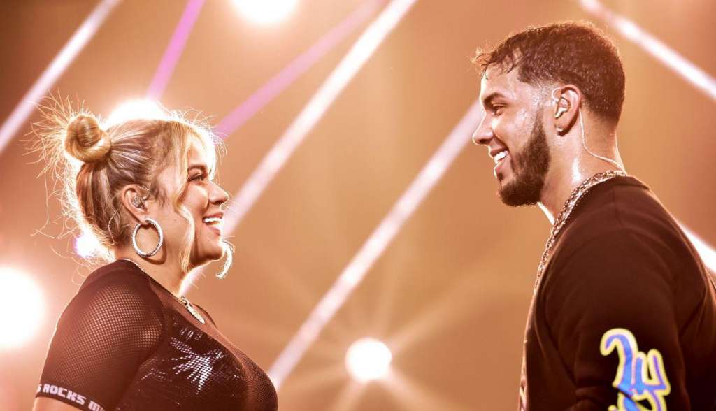 Karol G y Anuel AA rumbo al altar, según fans