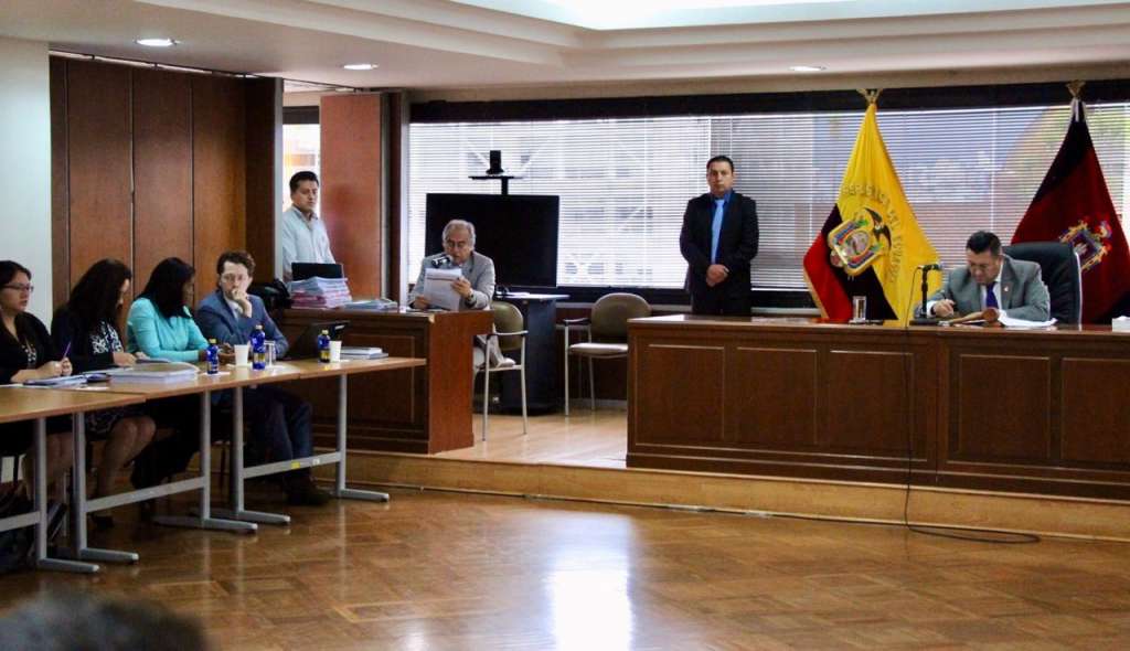 Juez llama a juicio a 15 procesados por peculado en caso Singue