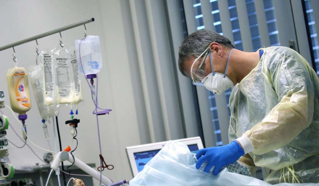 Estudio alemán apunta a que hay que multiplicar por 10 número de contagios