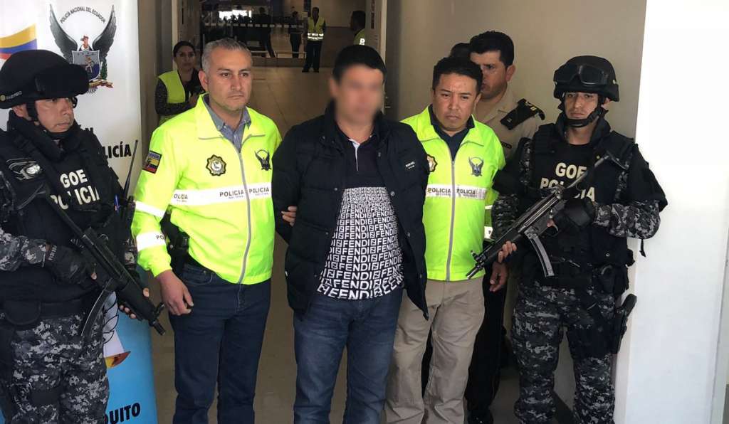 Presunto asesino de periodista es extraditado a Ecuador